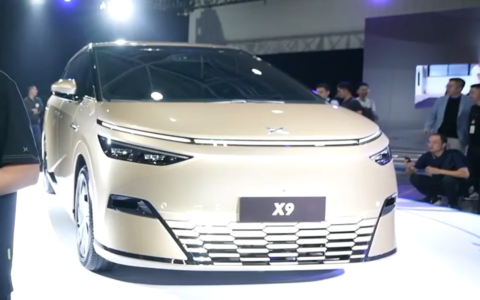 小鹏首款 MPV 车型 X9 亮相：支持后轮转向，CLTC 最高续航 702km